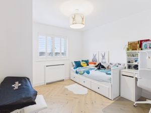 Photo 17- click for photo gallery